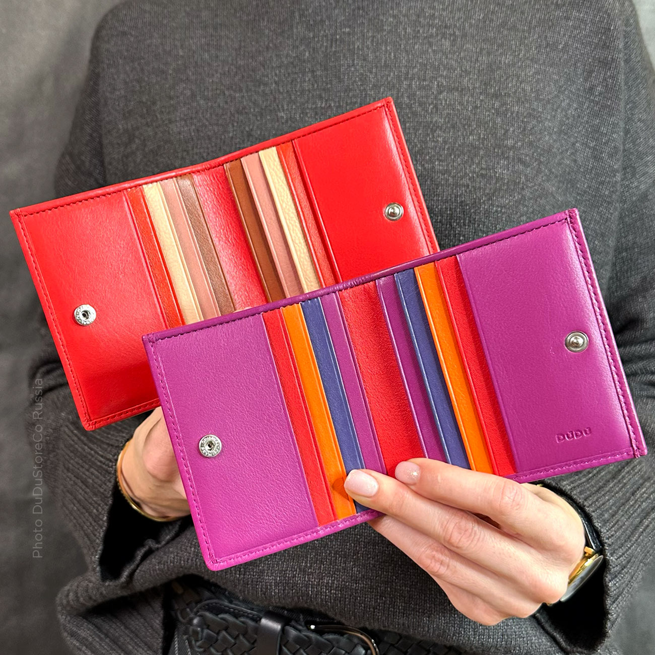 Цветные кожаные кошельки DuDuBags