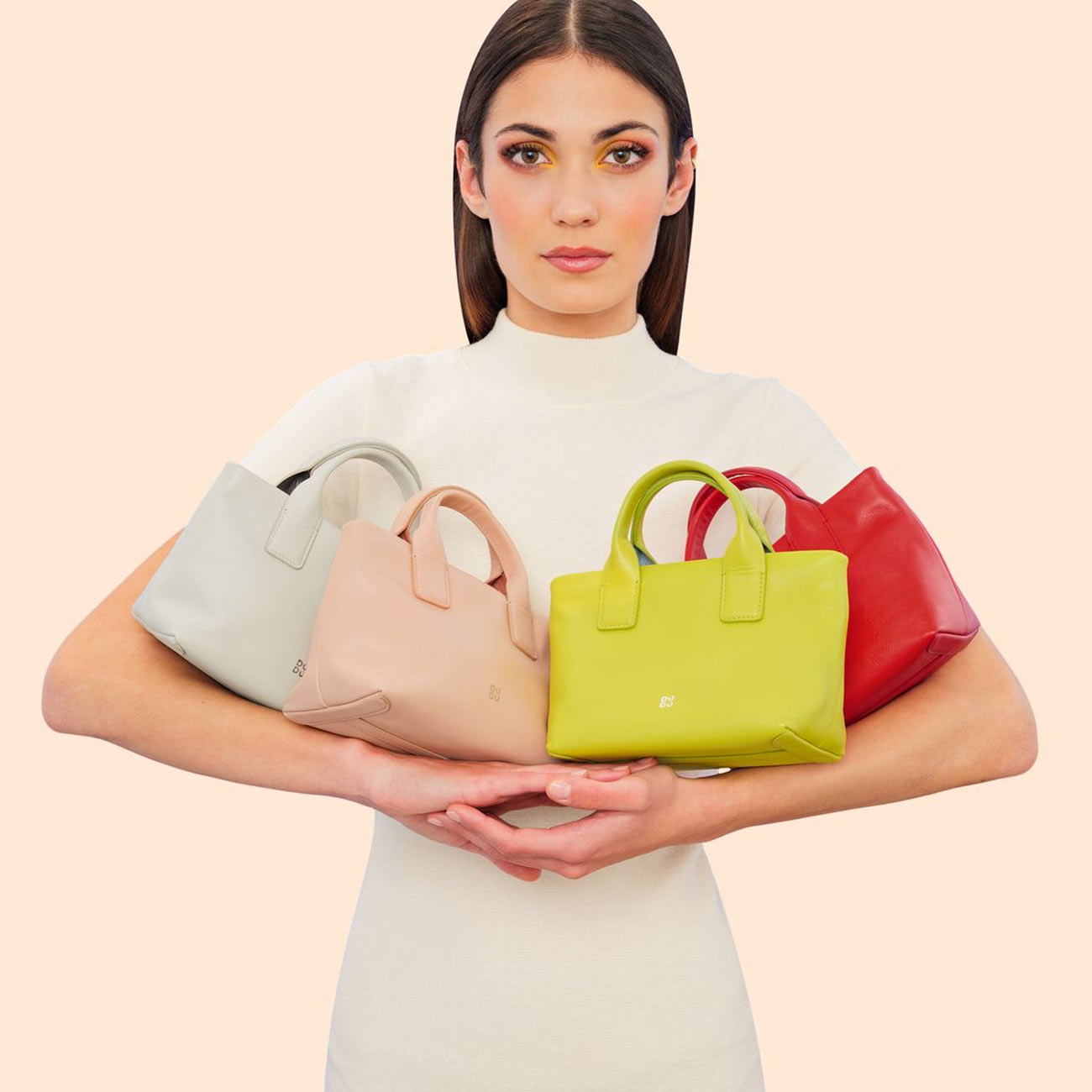 Итальянская кожаная мини-сумочка DuDu серии Ibiza